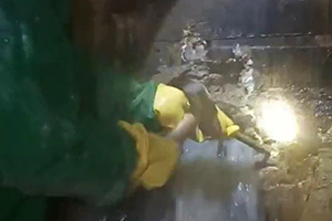 汕头消防水池堵漏施工视频